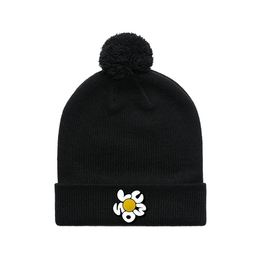 Lumos Daisy Pom Pom Beanie (Black)